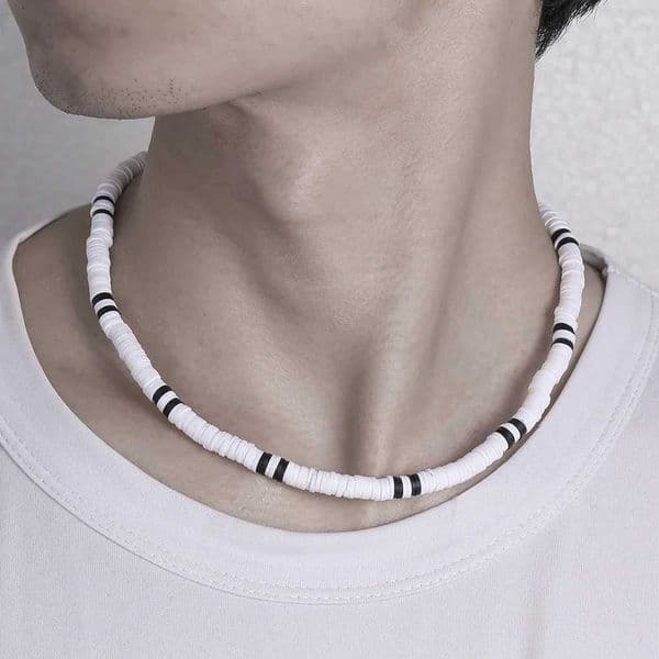 Handmade Mens Wooden Beaded Clay Necklace Fashion Vintage African White Beaded Beach Surfer Necklace for Men Tribal JewelryX241122