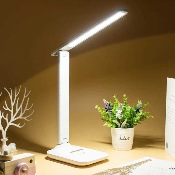 Folding desk lamp reading lamp learning writing lamp 3-speed brightness warm light eye protection USB charging 6000mAh X241122