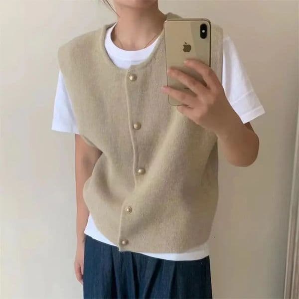 2024 Spring Fall Korean Fashion Round Neck Sweater Vest Solid Color Knitted Tank Top Sleeveless Cardigan Waistcoat Knitwear 241121