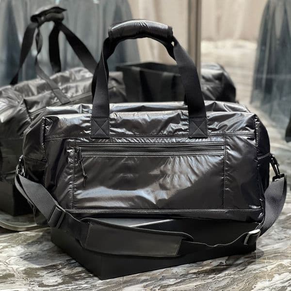 Designer Bag NUXX DUFFLE IN NYLON Shoulder Bag Luxury Men Women Nylon Backpack Metal Hardware Top Zipper Closure Crossbody Bag Travel Sport Gym Bag