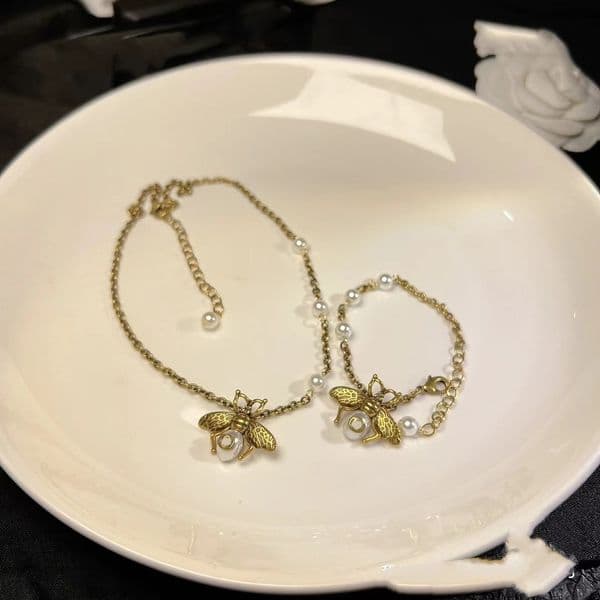 18K Gold Necklace Vintage Pearl Bee bracelet designer necklaces Gift