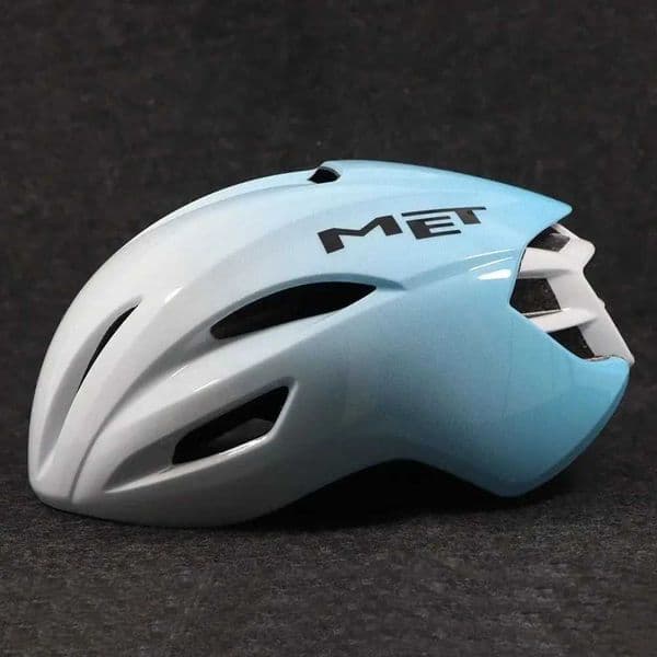 2026 New Bike outdoor Safety Cycling Helmet Helmets MTB Outdoor Integration Visor Ultralight Highway Mountain Professional Bicycle Equipment Sports Free Shippin