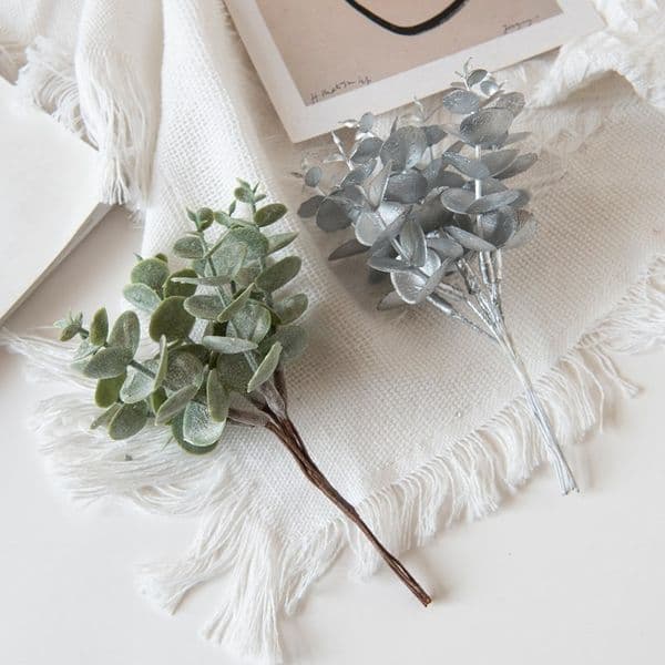 6Pcs Eucalyptus Leaves Plastic Flowers Fake Plant Christmas Decorations for Home Outdoor Garden Wedding Party Artificial Wreaths
