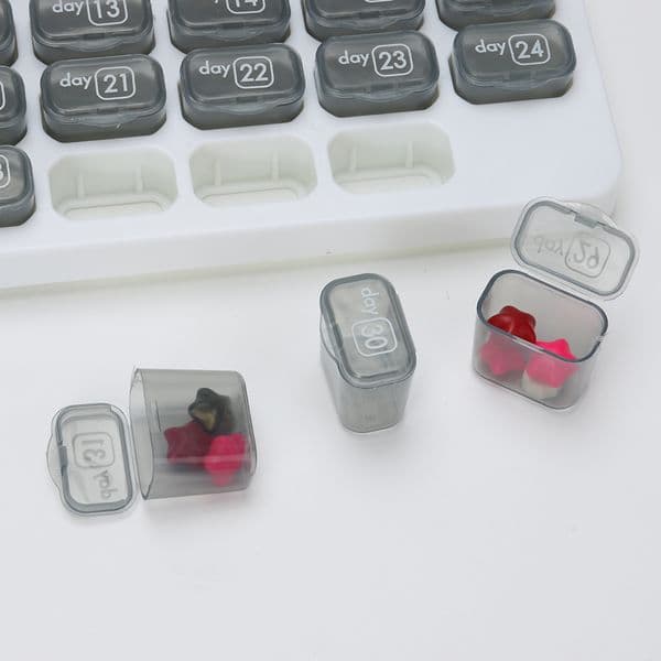 31 Day Medicine Planner Box Keyboard Shaped Pill Organizer Moisture Proof Medicine Storage Case for Vitamins Cod Liver Oil Pill