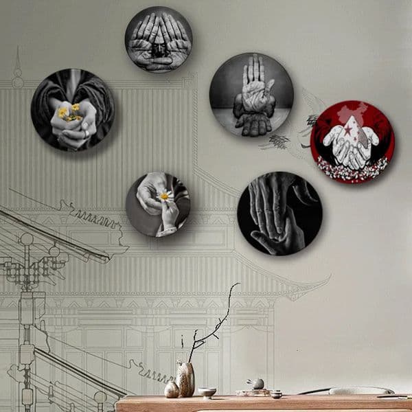 Art Gesture Decorative Plate Wall Desk Ornaments Ceramic Pendant Personality n Cooperative Friendly Hand Pose 240924