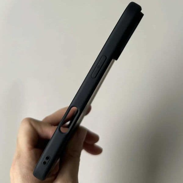 Designer Phone Case Luxury all black silicone matte phone case suitable for iPhone 16 15 14 13 12 11 Pro Max 16 15 14 7 8 Plus back cover TPU soft phone case M241008