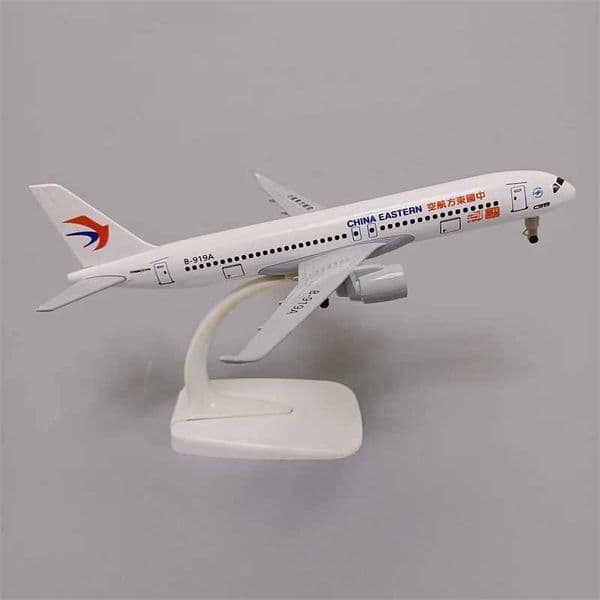 19cm China Eastern COMAC C919 Airlines Aircraft Diecast Airplane Model Plane Aircraft with Wheels Landing Gears AeroplaneXJ241010