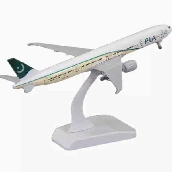 18Ccm Aircraft model B777-300ER Pakistan Airlines Passenger Airplane Decoration Pulley Alloy ModelXJ241010