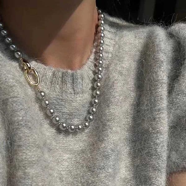 New Elegant Stylish Gray Faux Pearl Necklace For Women Fashionable Metallic JewelryX241009