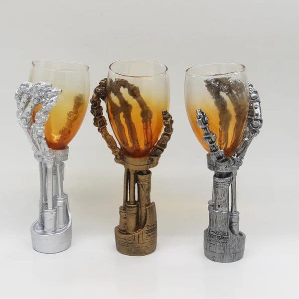 The Terminator judgment day hand goblet Whiskey glass cup Cool Resin Hand Grip Copo Beer Wine Cup T-800 241009