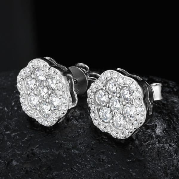 Unisex Men Women Fashion Diamond Earrings Jewelry High Quality White Gold Plated S925 Silver Full Moissanite Flower Studs Earrings Nice Gift for Friends