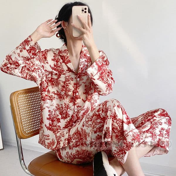 New designer women s Pamas set casual wear red printed fashion long sleeved pants set pajamas loose satin PCS shirt and pants home wear
