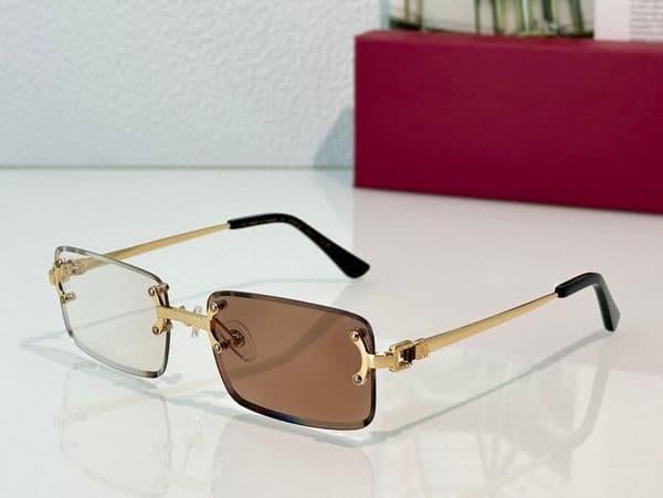 Men Sunglasses For Women Latest Selling Fashion Sun Glasses Mens Sunglass Gafas De Sol Glass UV400 Lens With Random Matching Box 0553S