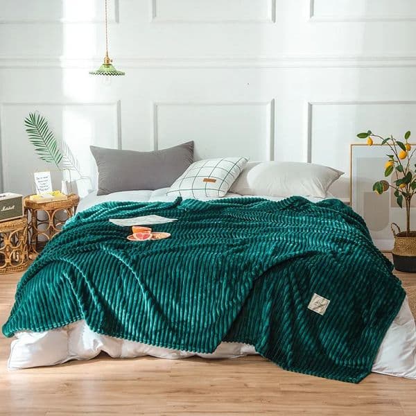 Throw Blanket for Sofa Winter King Size Home Warm Plaid Comforter Bedspread Bedding Sheet 241021