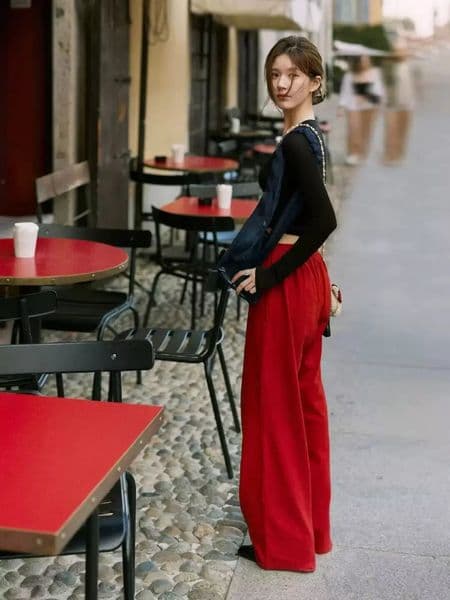 Red elastic waistband brushed loose womens autumn trend straight leg pants loose and versatile 241023
