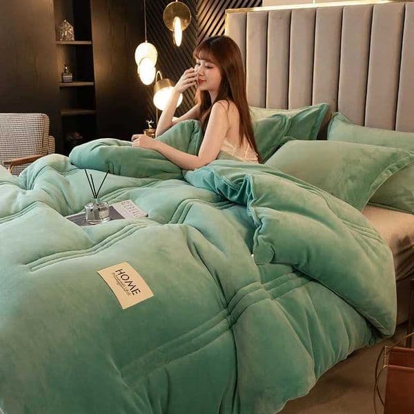 Thickened Winter Quilt warm quilt autumn spring quilt lamb velvet four seasons universal cotton home hotel comforterXJ241024