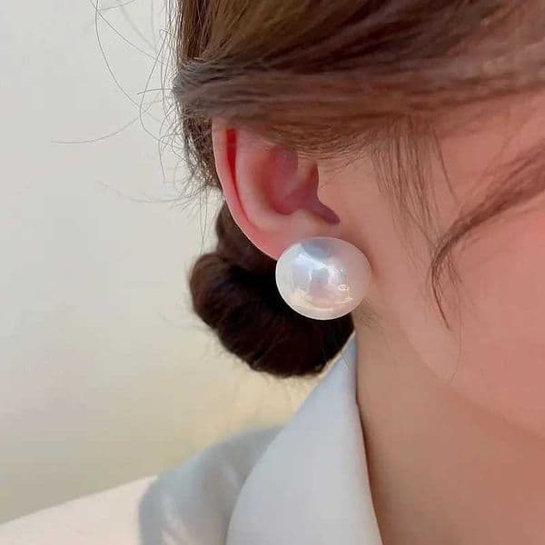 2.0CM imitation pearl round stud earrings minimum trend statement womens geometry party wedding girl gift W241023