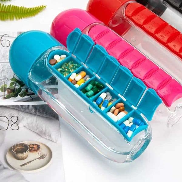 2026 New 2 In 1 Medicine Creative Bottle outdoor Pill Box Water Cup For Medicines Vitamins Camping Traveling Outdoor 7 Gridsxj241026 Free Shipping