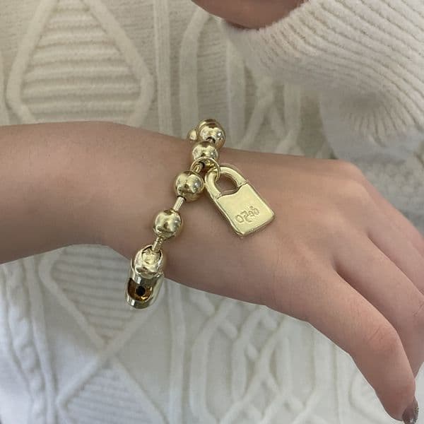 New Bangle Metal Exaggerated Bracelet Gold Lock Pendant Beaded Fashion Trend Jewelry Accessories For WomenBangle