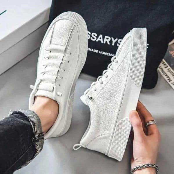 High Quality Mens white sports shoes spring Fi casual lace round flat head mens running sports shoes Zapatillas La Cortivas Hombre T241029