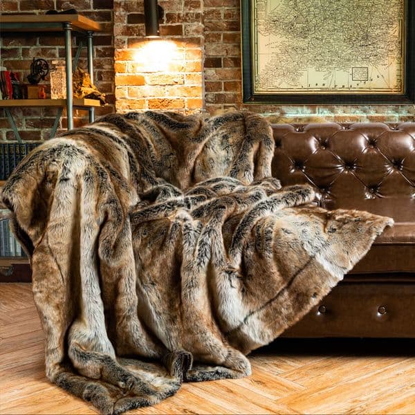Blankets Battilo Faux Fur Blanket Throw Winter Thicken Warm Sofa Bed Plaid Bedspread on the Home Decora 230906L260521E46S