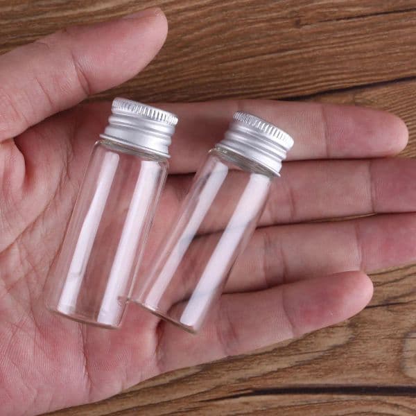wholesale Small Glass Tiny Jars with Aluminum Screw Lid Mini Vials Metal Caps Top Sample Message Bottles LL