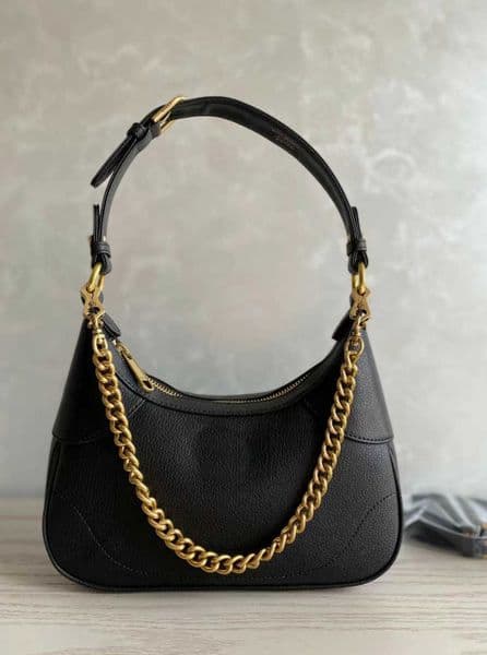 Fashion Purse Baguette Bags Designer Aphrodite Series Small Crescent Shaped Shoulder Black Soft Real Calf Leather Gold Hardware Handbags