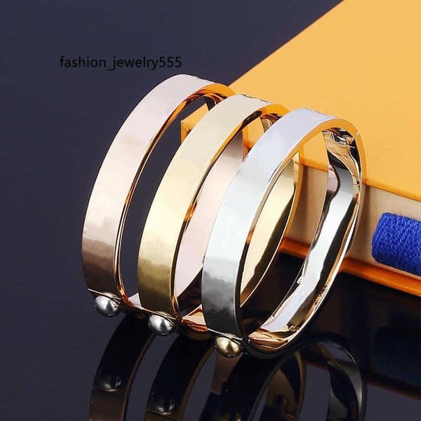 Charm Bracelets High Version Fashion Love Gold Bracelet Nail Bangle Pulsera Braccialetto for Mens and Women Party Wedding Couples Gift Jewelry with BOX