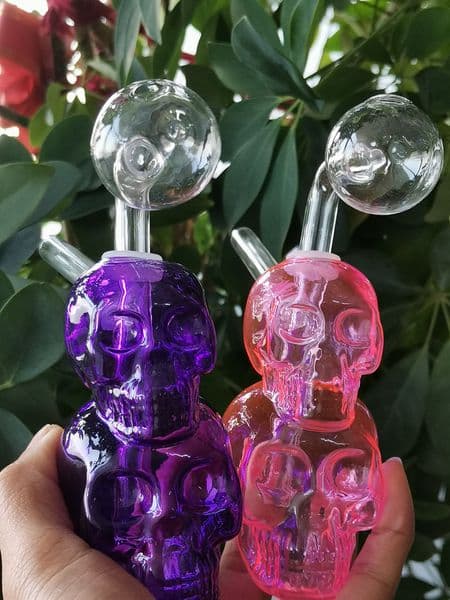 New Skull Bubbler Accessory Glass Water Pipes Oil Burner Pipe Random Color