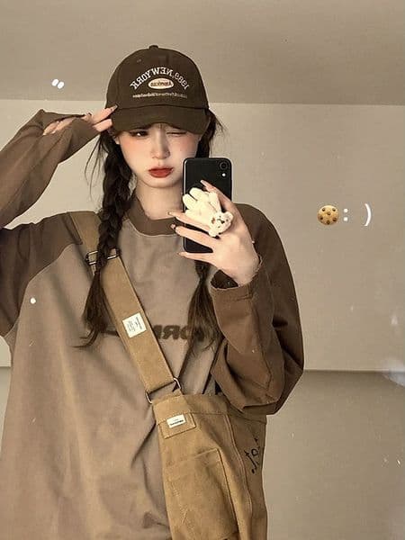 Womens TShirt Deeptown Preppy Vintage Brown Long Sleeve Tshirts Women Harajuku Korean Fashion Patchwork Oversized T Shirts Female Y2K Tops 230327