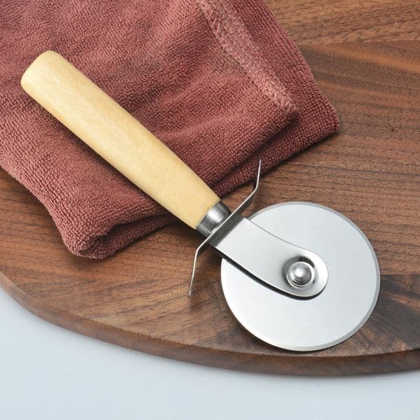 Round Pizza Cutter Tool Stainless Steel Confortable With Wooden Handle Pizza Knife Cutters Pasta Dough Kitchen Bakeware dh9800