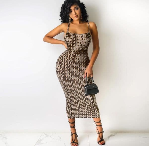 Designer Dress for Woman Long T shirt Black Girl Womens Designer Clothing Summer Casual Lady Bodycon Sleeveless Cotton Knitwear Letter Slim Fit Sexy