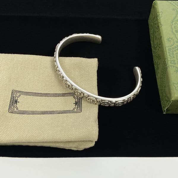 Fashino Plated Silver Flower Designer LovFr Bangle Bracelet Letter Braclets For Woman Fashion Jewelry Supply