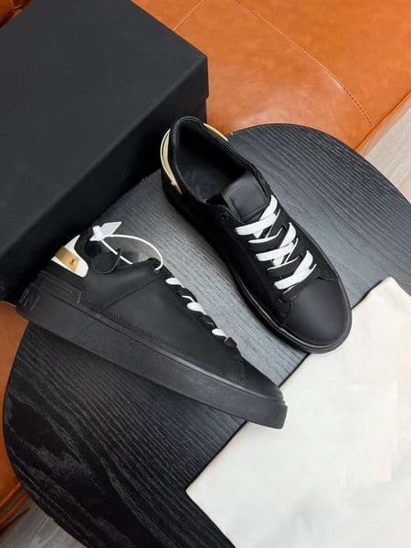 2023s Famous Brand Designer B.Court sneakers Shoes Spikes Leather White Black Trainer Man Comfort Skateboard Walking EU38-46 Original Box