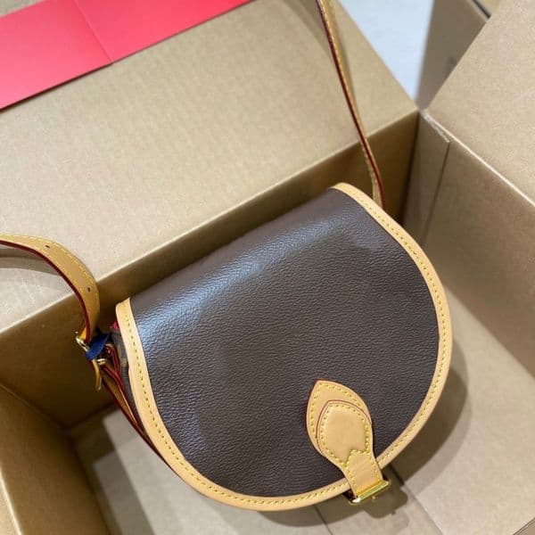 Designer Shoulder Bags Women Luxury Brand Crossbody Leather Fashion Lady Saddle Phone Purse Messenger with Dust Bag