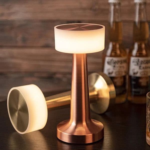 Novelty Items Metal Table Lamp LED Rechargeable Desktop Night Light USB Wireless Touch Restaurant Bar Bedroom Decorative Atmosphere Lights 231216