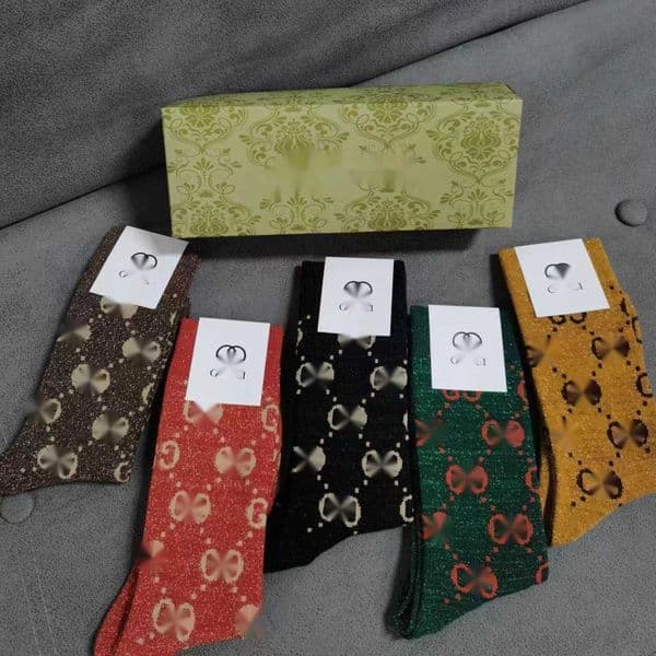Mens Socks gucsi Socks Autumn and Winter New High Cut Gold Silk Letter g Fashion Gift Box 5 Pair Trendy Goods Long Waist Stacked Socks L260411