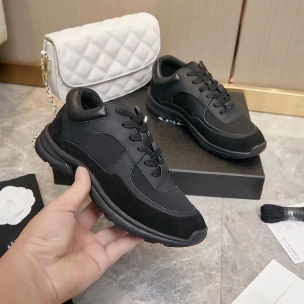 Thick soled Casual shoes women platform Travel leather lace-up sneaker 100% cowhide fashion lady Letters Flat designer Running Trainers men gym sneakers size 55