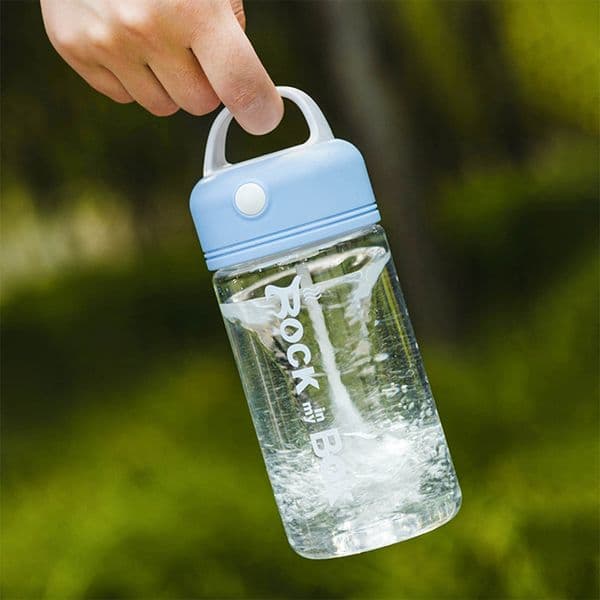 Water Bottles Electric vibrating bottle IPX5 waterproof 380ML mixing Coffee cup automatic protein vibrating bottle plastic beverage mixer 230720