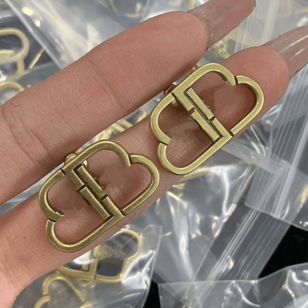 Letters Gold Earring Designer Pearl Earrings Stud Elegant Women Jewelry Sier Earings Gift Couple Diamond Hoop Earing Charm G237254D