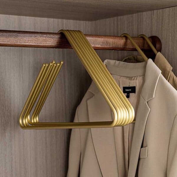 Creative Triangle Clothes Solid Metal Hangers for Coat Trousers Scarf Drying Rack Storage Racks Wardrobe Organizer