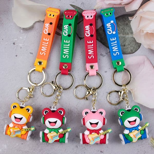 Cartoon Cute Music Frog Doll Keychain Playing Guitar Lonely Frog Simple Car School Bag Ornament Pendant Key Chains Key Ring W0129