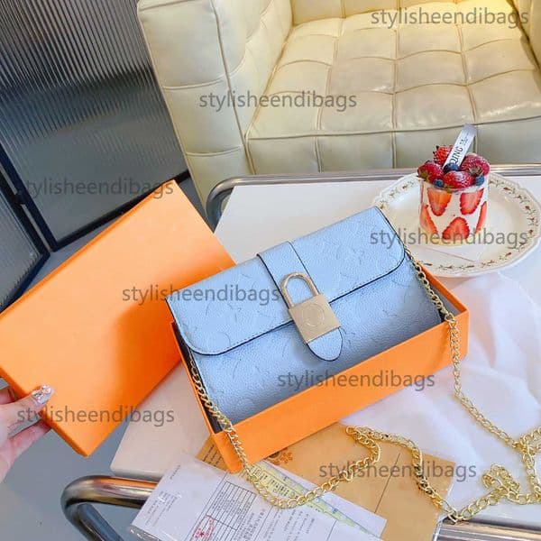 Stylisheendibags Designer Wallet Women's Elegant Clutch Bag Classic embossing Long Purse Female Fashion Gold Chian Crossbody Bags