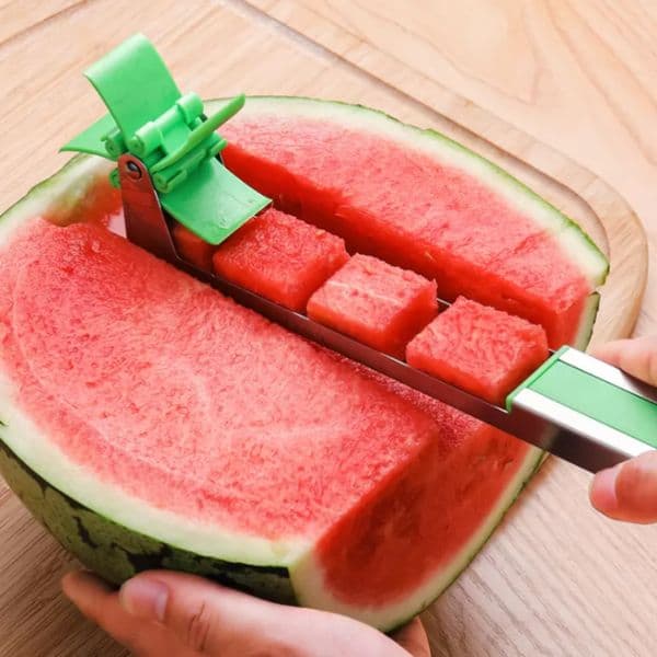 Stainless Steel Windmill Design Cut Watermelon Kitchen Accessories Gadgets Salad Fruit Slicer Cutter Tool FY3450