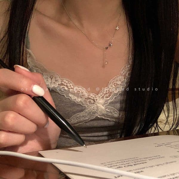 Necklaces New Korean Butterfly Necklace For women's 2022 Spring Summer Cute Zirconia Pendant Choker Vintage Jewelry Office Everyday Gifts 0206