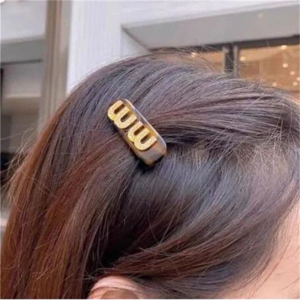 Hair Clips Barrettes Girls Hair Accessories Designer Hair Clips Kids Girl Hairpins Retro Barrettes Ladies Simple Rhinestone Letter Fashion Metal Square AA