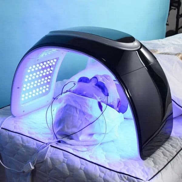 Facial Anti-aging Red Light Therapy Device 7 Colors Cold Nano Spray Wrinkle Removal Face Led Light Therapy Machine