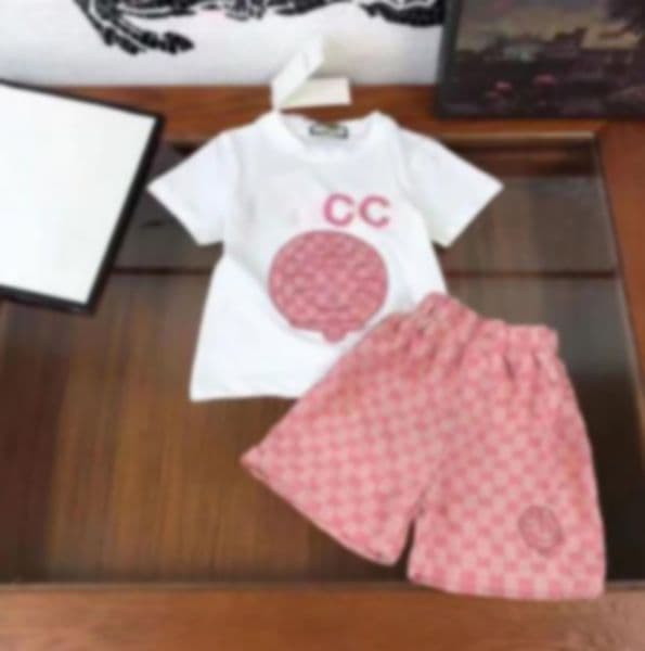 Luxury designer Clothing Sets kids T-shirt white monogrammed shortst British fashion brand summer childrens treasures and girls cotton two-piece 6 colour