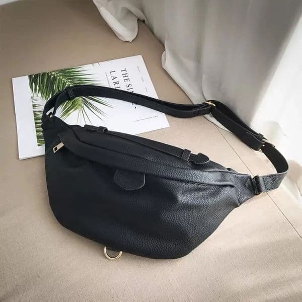 Bumbag Cross Body Waist Bags Temperament Bumbags Fanny Pack Bum embossing flowers Famous soft leather Luxurys designers bags Serial Number Date Code DustBag
