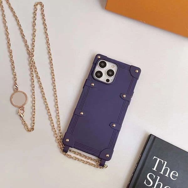 iPhone 14 Pro Max Case Designer Trunk Phone Cases for Women 15 12 Luxury Silicone Chains Cell Crossbody Back Cover Funda Purple K260304